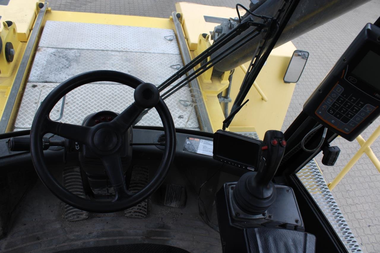 Hyster RS46-33CH - Reach stacker: obrázek 4 Hyster RS46-33CH - Reach stacker: obrázek 4