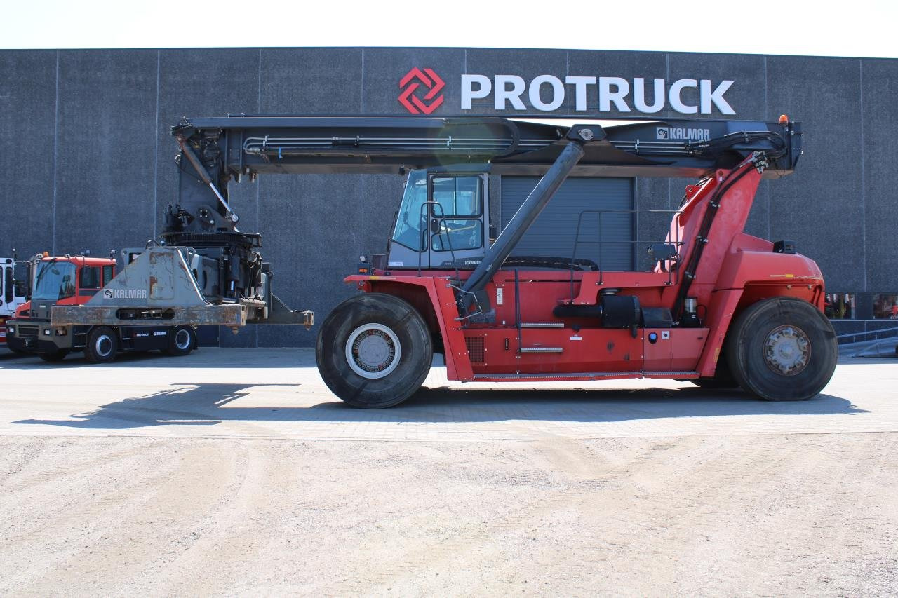 Kalmar DRF450-60S5 - Reach stacker: obrázek 1 Kalmar DRF450-60S5 - Reach stacker: obrázek 1