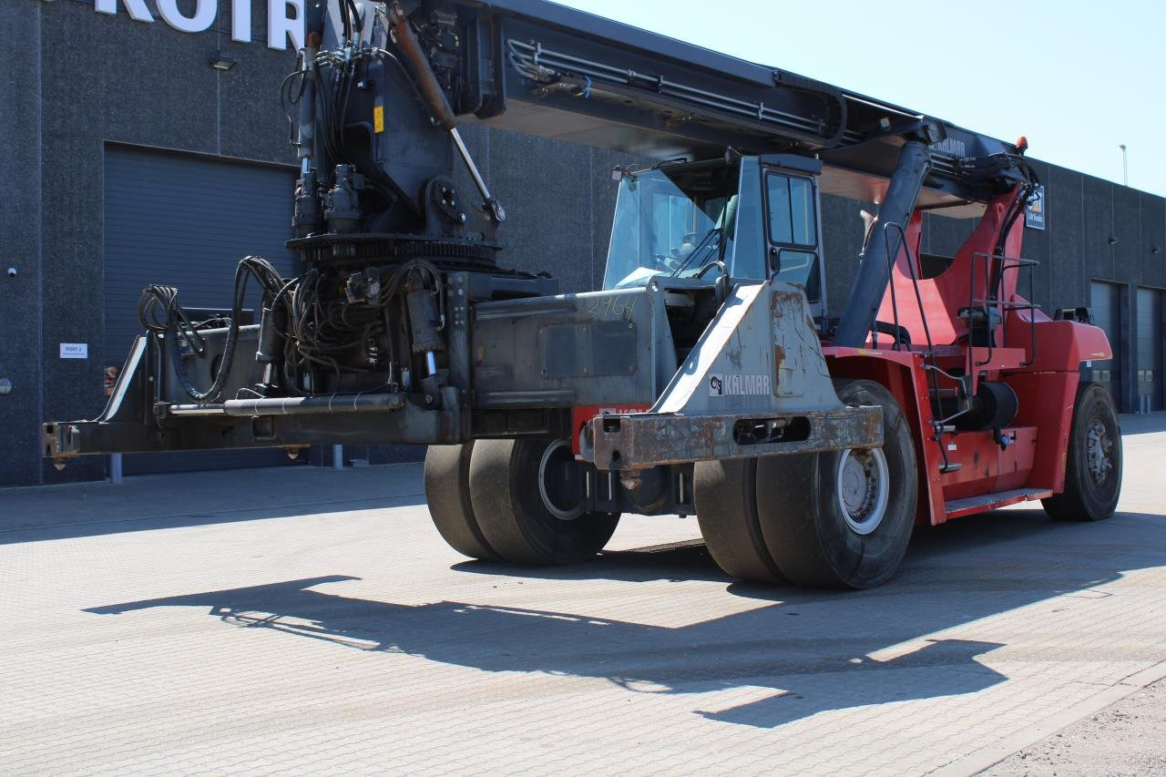 Kalmar DRF450-60S5 - Reach stacker: obrázek 2 Kalmar DRF450-60S5 - Reach stacker: obrázek 2
