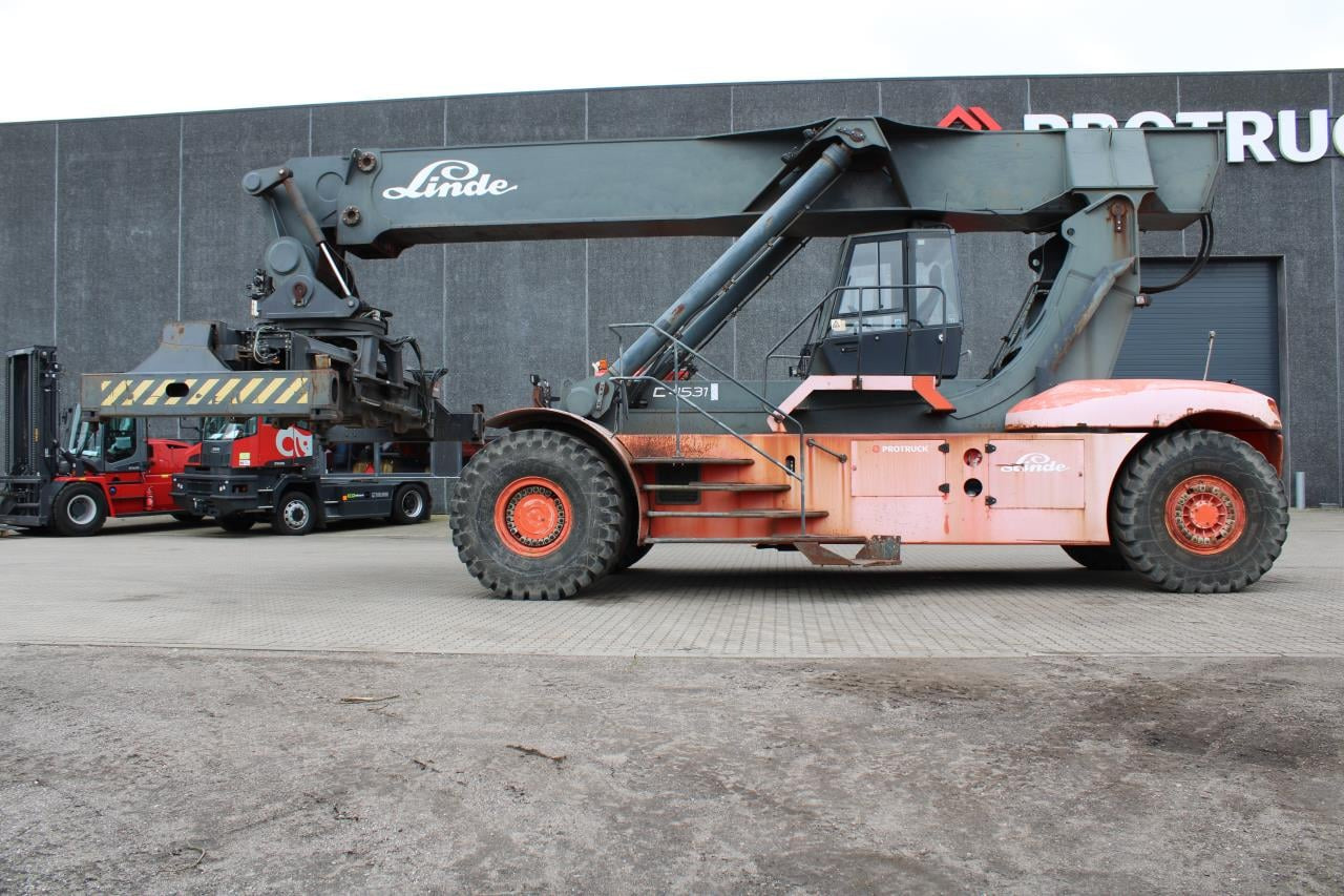 Linde C4531TL - Reach stacker: obrázek 1 Linde C4531TL - Reach stacker: obrázek 1