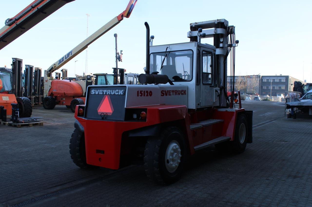 SveTruck 15120-35 - Dieselový vysokozdvižný vozík: obrázek 3 SveTruck 15120-35 - Dieselový vysokozdvižný vozík: obrázek 3
