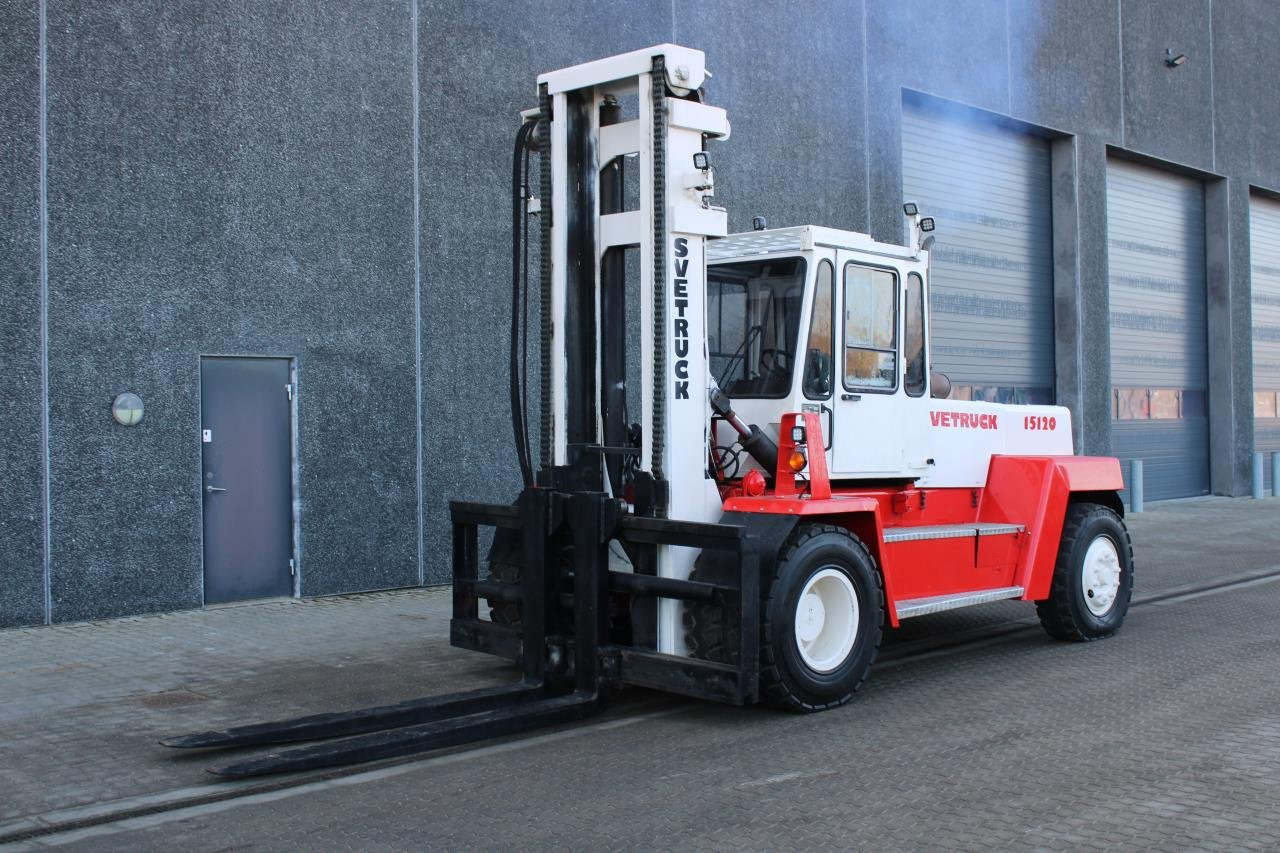 SveTruck 15120-35 - Dieselový vysokozdvižný vozík: obrázek 2 SveTruck 15120-35 - Dieselový vysokozdvižný vozík: obrázek 2