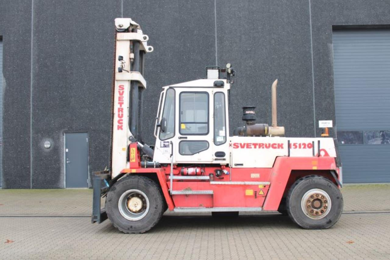 SveTruck 15120-35 - Dieselový vysokozdvižný vozík: obrázek 1 SveTruck 15120-35 - Dieselový vysokozdvižný vozík: obrázek 1