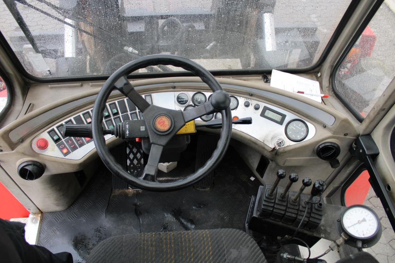 SveTruck 16120-38 - Dieselový vysokozdvižný vozík: obrázek 4 SveTruck 16120-38 - Dieselový vysokozdvižný vozík: obrázek 4