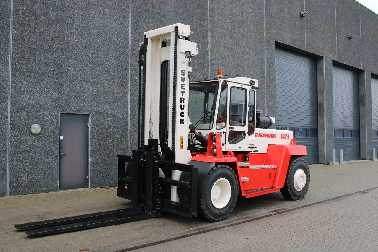 SveTruck 1875-33 - Dieselový vysokozdvižný vozík: obrázek 2 SveTruck 1875-33 - Dieselový vysokozdvižný vozík: obrázek 2