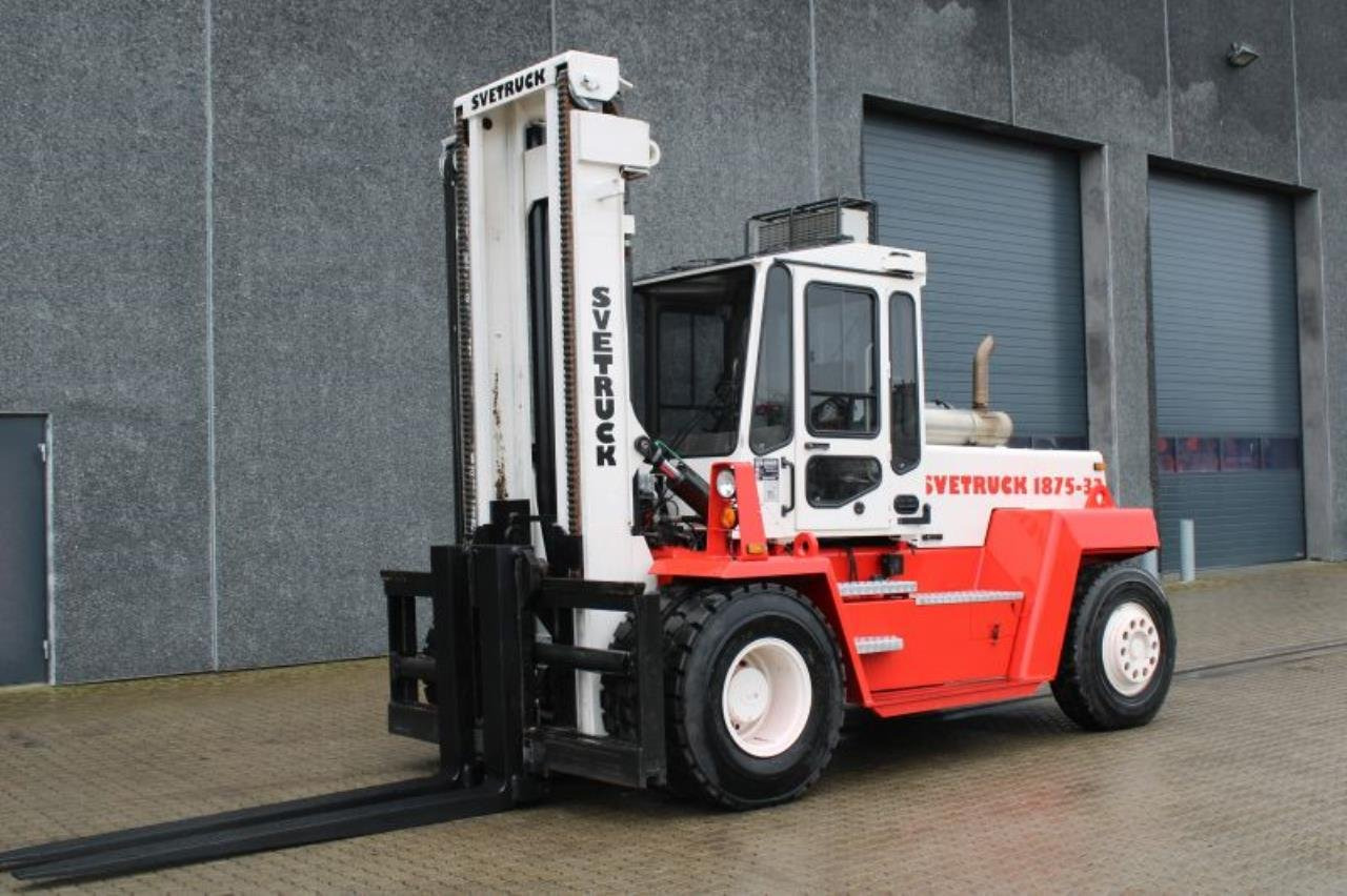 SveTruck 1875-33 - Dieselový vysokozdvižný vozík: obrázek 2 SveTruck 1875-33 - Dieselový vysokozdvižný vozík: obrázek 2