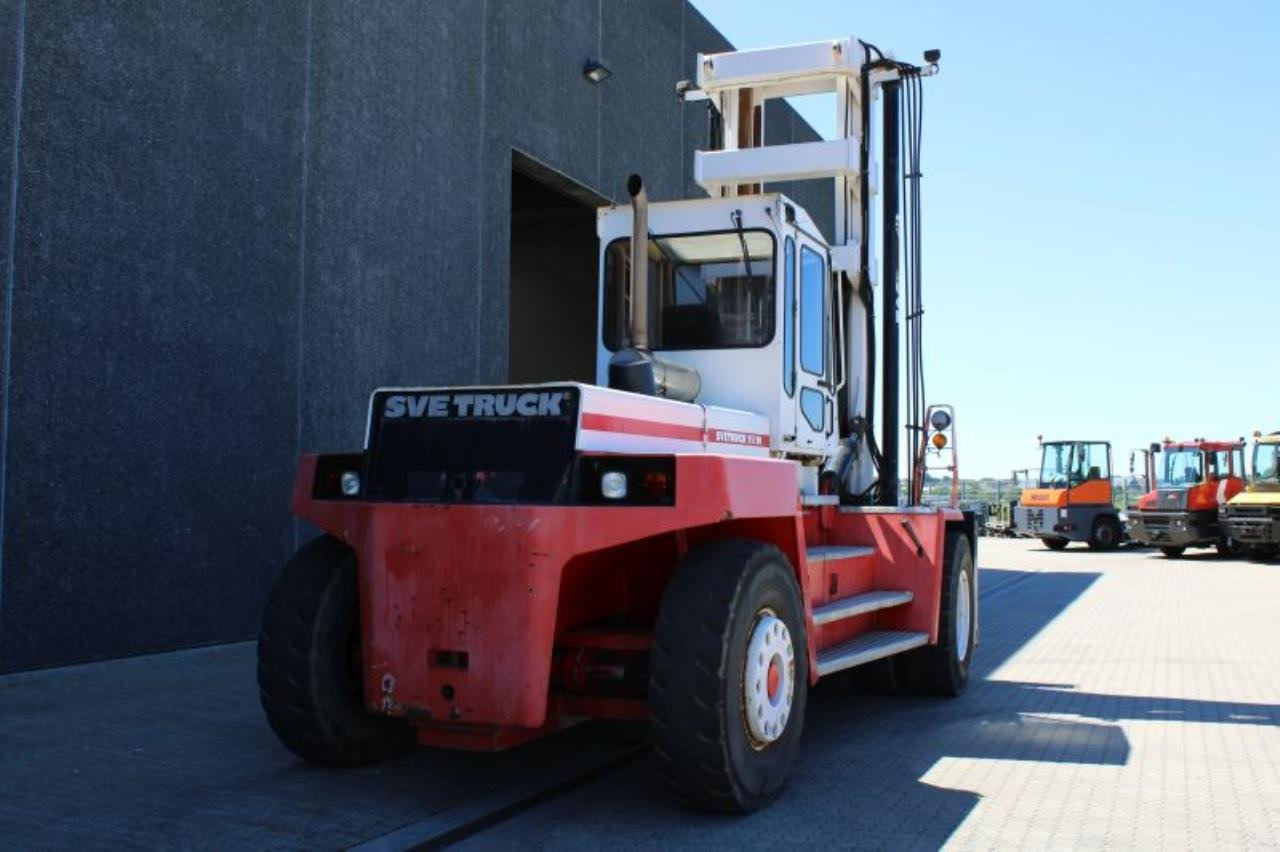 SveTruck 25120-42 - Dieselový vysokozdvižný vozík: obrázek 3 SveTruck 25120-42 - Dieselový vysokozdvižný vozík: obrázek 3