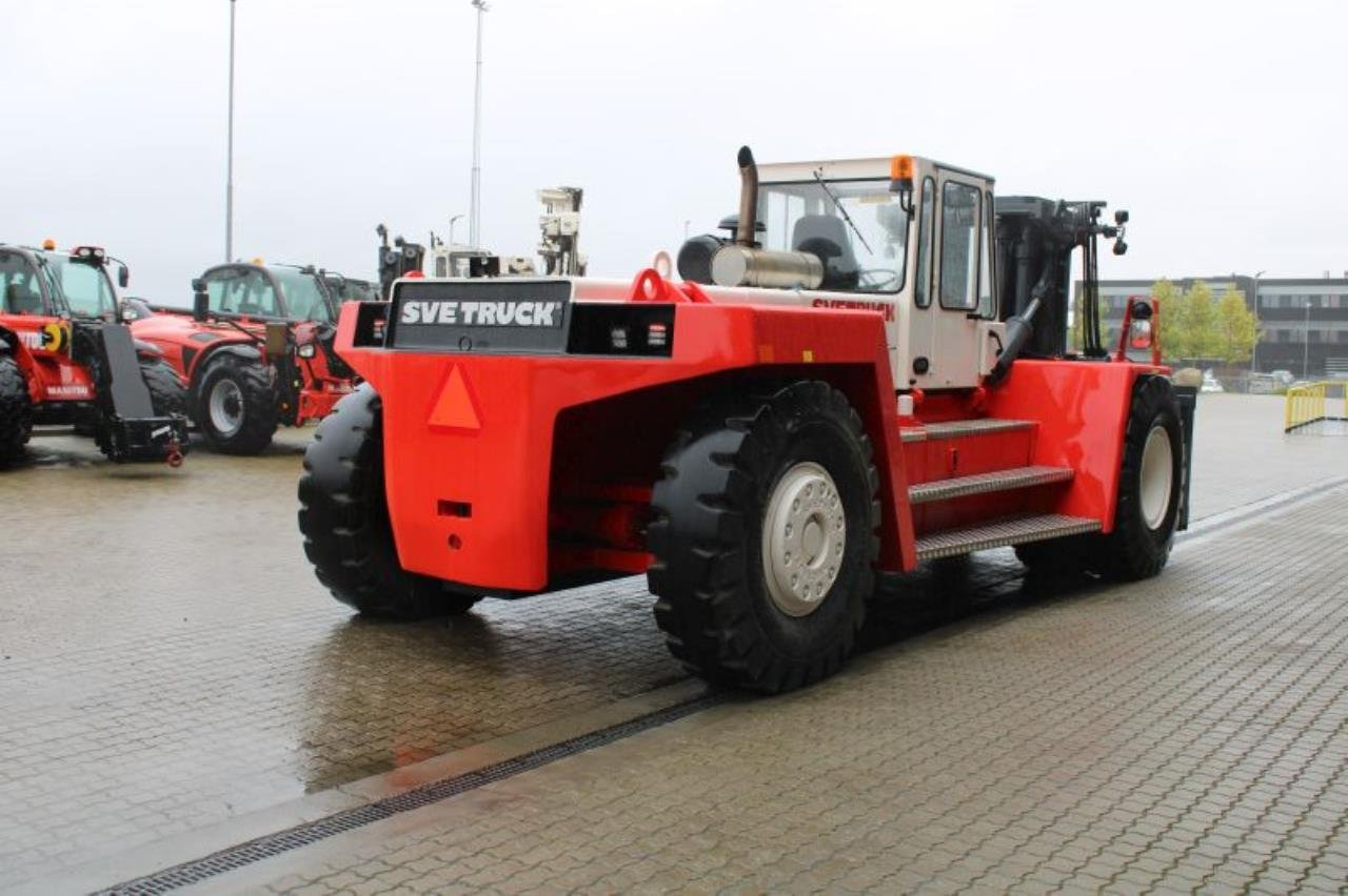SveTruck 32120-46 - Dieselový vysokozdvižný vozík: obrázek 3 SveTruck 32120-46 - Dieselový vysokozdvižný vozík: obrázek 3