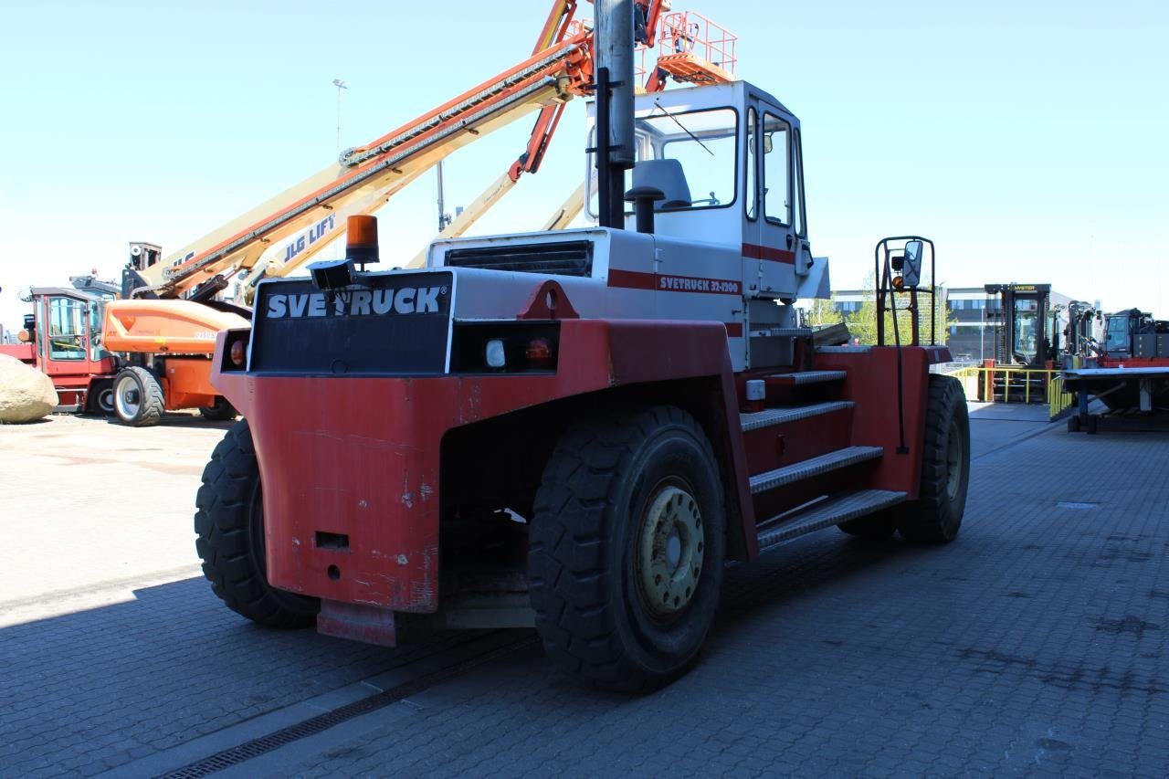 SveTruck 32120-47 - Dieselový vysokozdvižný vozík: obrázek 3 SveTruck 32120-47 - Dieselový vysokozdvižný vozík: obrázek 3
