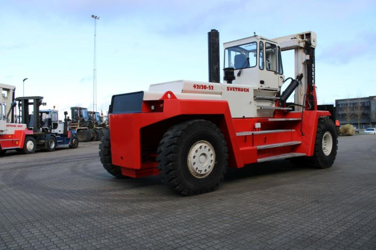 SveTruck 42120-52 - Dieselový vysokozdvižný vozík: obrázek 3 SveTruck 42120-52 - Dieselový vysokozdvižný vozík: obrázek 3
