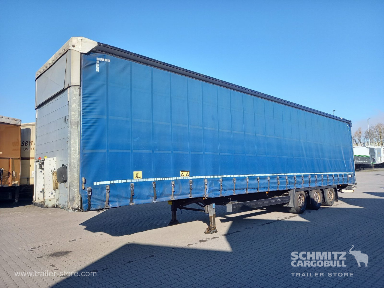 SCHMITZ Auflieger Curtainsider Mega - Plachtový návěs: obrázek 1 SCHMITZ Auflieger Curtainsider Mega - Plachtový návěs: obrázek 1