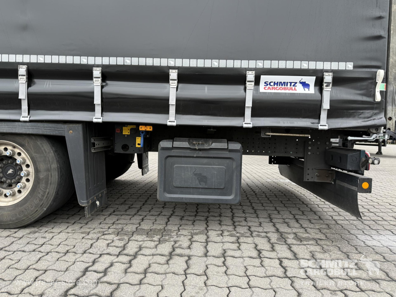 SCHMITZ Auflieger Curtainsider Mega - Plachtový návěs: obrázek 5 SCHMITZ Auflieger Curtainsider Mega - Plachtový návěs: obrázek 5