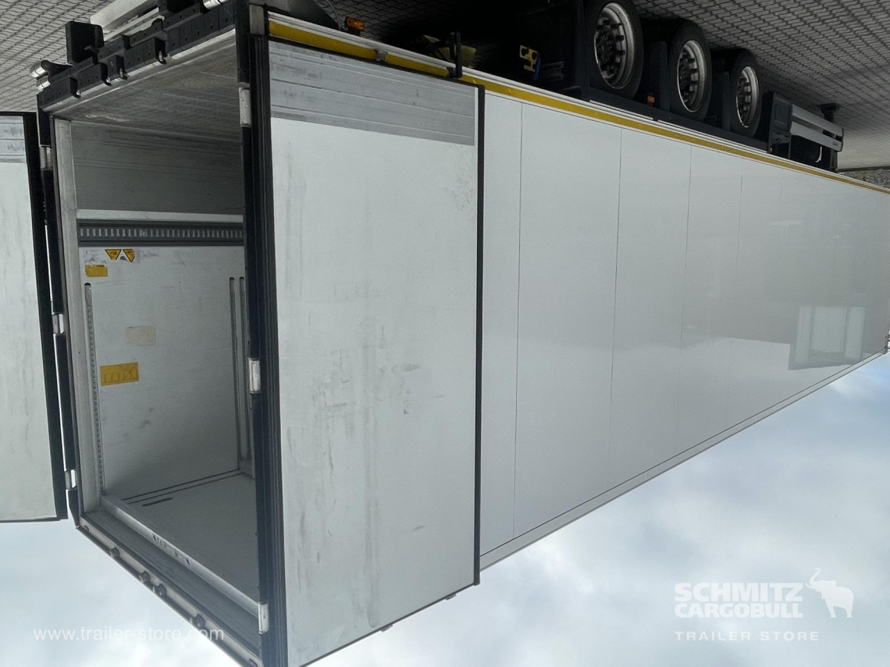 SCHMITZ Auflieger Tiefkühler Mega Double deck - Izotermický návěs: obrázek 2 SCHMITZ Auflieger Tiefkühler Mega Double deck - Izotermický návěs: obrázek 2