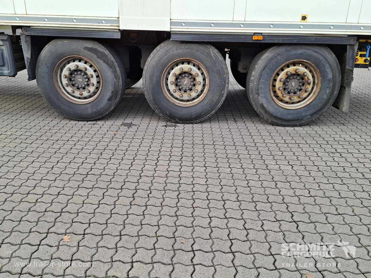 SCHMITZ Auflieger Tiefkühler Standard Double deck - Izotermický návěs: obrázek 2 SCHMITZ Auflieger Tiefkühler Standard Double deck - Izotermický návěs: obrázek 2