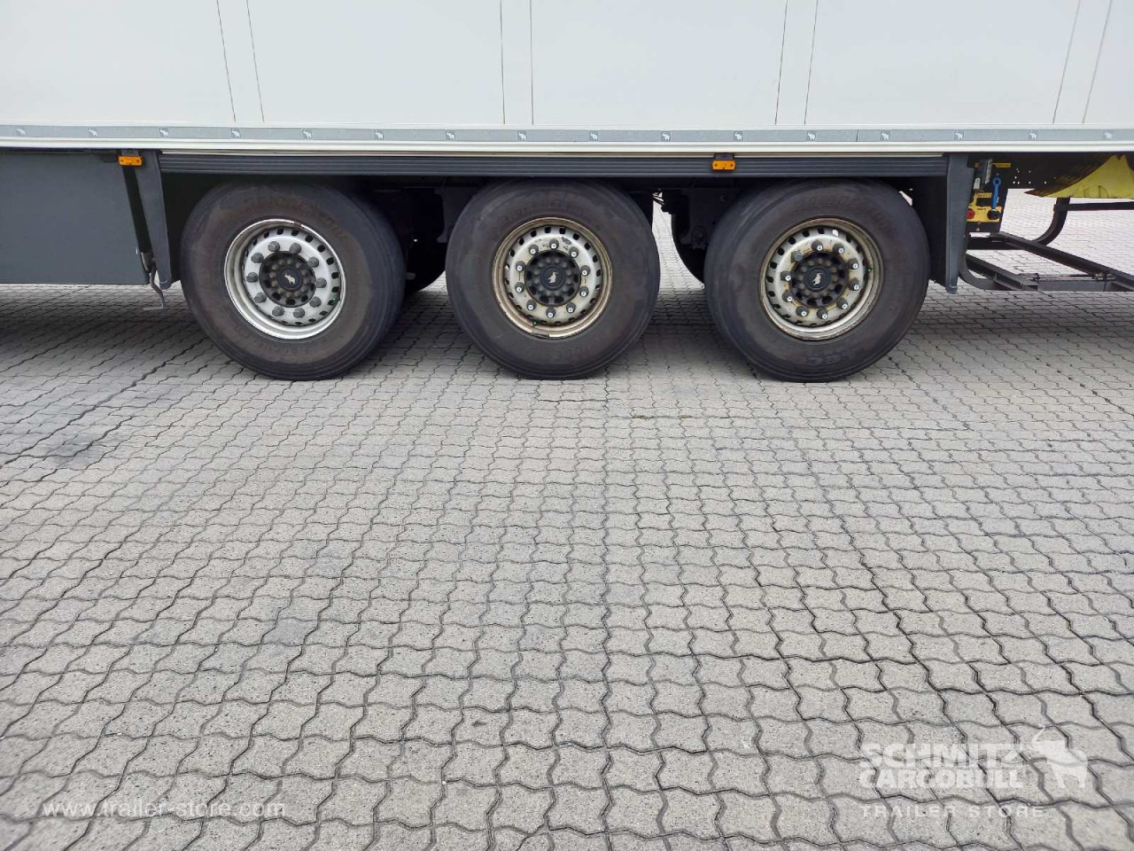 SCHMITZ Auflieger Tiefkühler Standard Double deck - Izotermický návěs: obrázek 2 SCHMITZ Auflieger Tiefkühler Standard Double deck - Izotermický návěs: obrázek 2