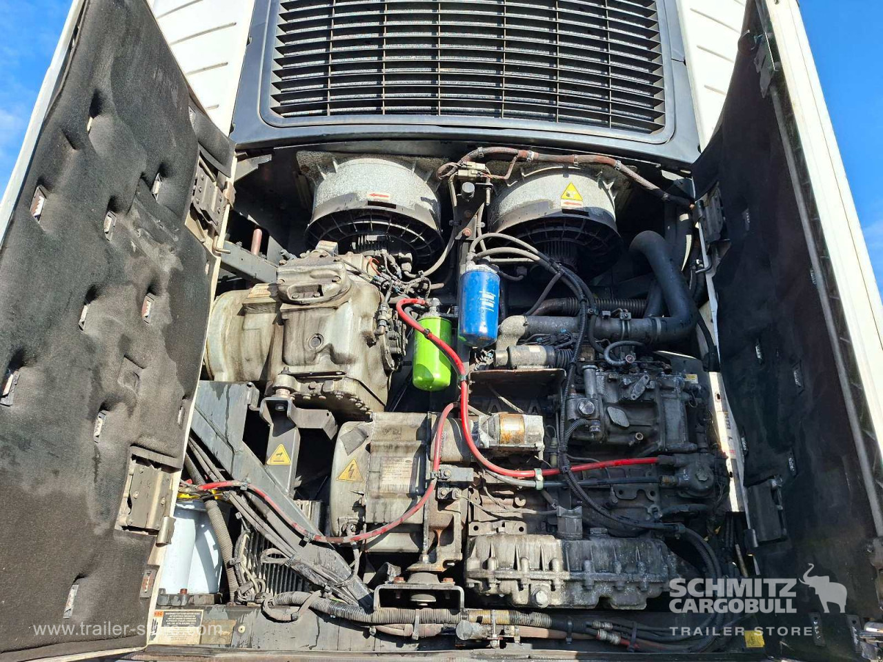 SCHMITZ Auflieger Tiefkühler Standard Double deck - Izotermický návěs: obrázek 3 SCHMITZ Auflieger Tiefkühler Standard Double deck - Izotermický návěs: obrázek 3