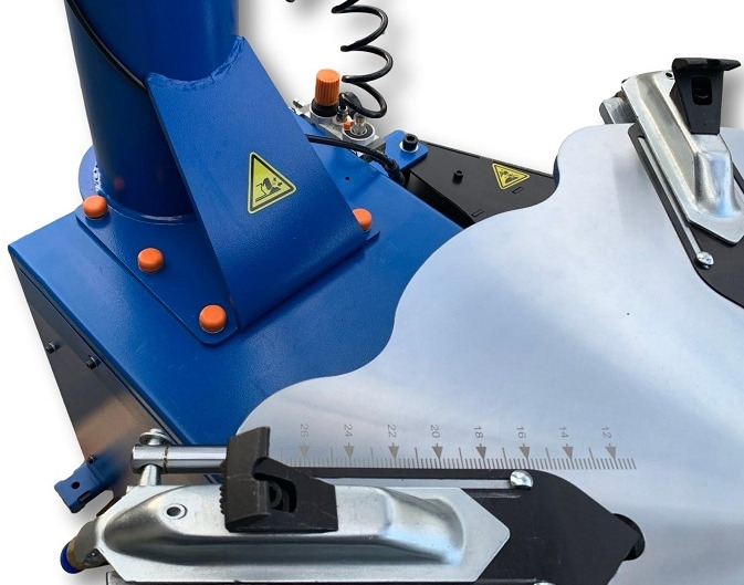 TC26AH car tyre changer - 2 helper arms - Air booster - Vybavení garáže/ Dílny: obrázek 3 TC26AH car tyre changer - 2 helper arms - Air booster - Vybavení garáže/ Dílny: obrázek 3