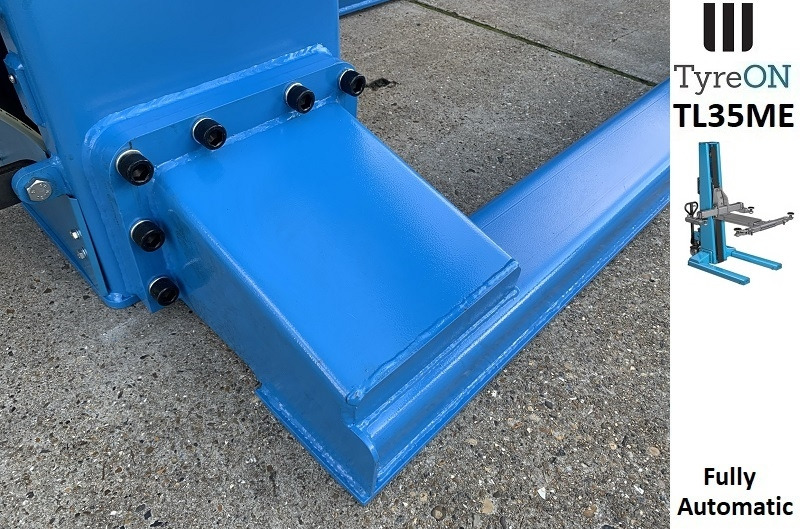 TL35ME mobile single post car lift - fully automatic - Vybavení garáže/ Dílny: obrázek 4 TL35ME mobile single post car lift - fully automatic - Vybavení garáže/ Dílny: obrázek 4