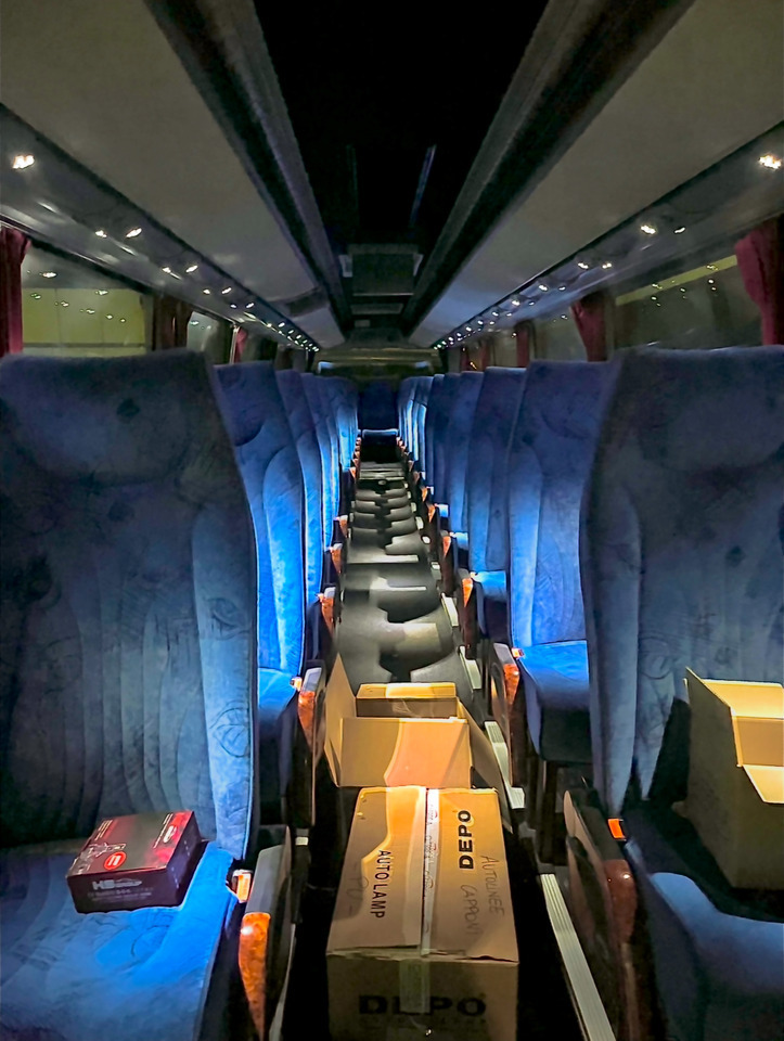 Iveco New Domino euro 5 (WC-KLIMA-57SEATS-NEW TYRES-ALCOA WHEELS) - Turistický autobus: obrázek 2 Iveco New Domino euro 5 (WC-KLIMA-57SEATS-NEW TYRES-ALCOA WHEELS) - Turistický autobus: obrázek 2