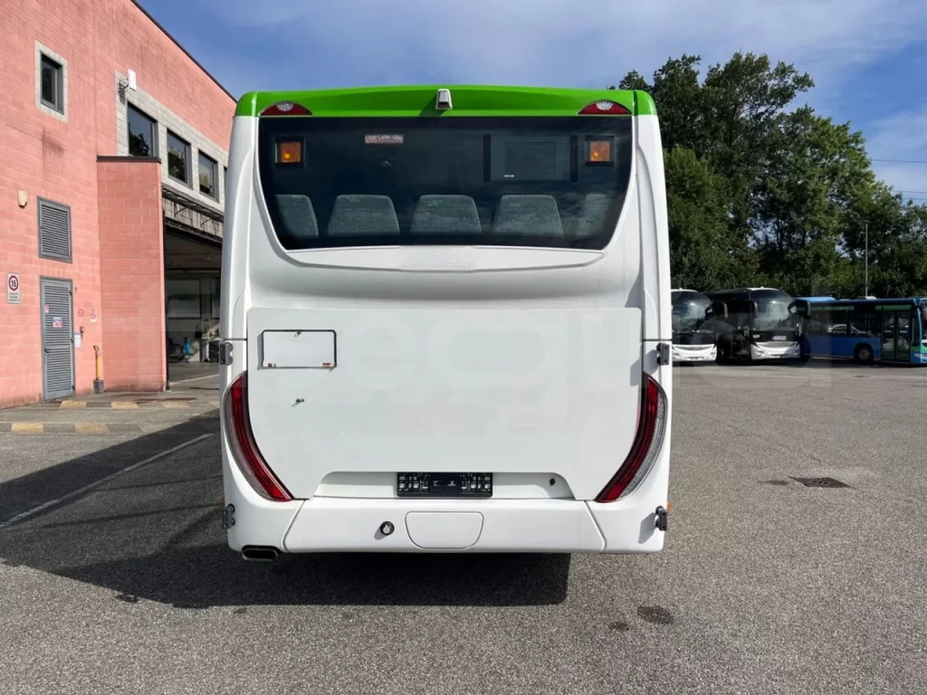 N.1 IVECO CROSSWAY LE – Anno 2014 - Autobus příměstský: obrázek 3 N.1 IVECO CROSSWAY LE – Anno 2014 - Autobus příměstský: obrázek 3