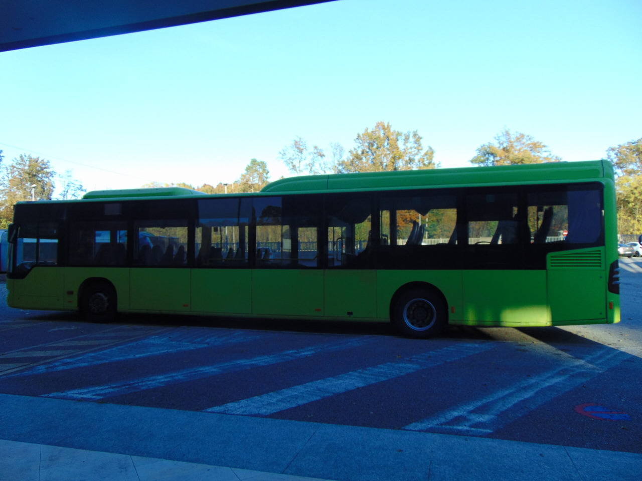 N.11 MERCEDES BENZ CITARO O530 LE – Anno 2010 - Autobus příměstský: obrázek 4 N.11 MERCEDES BENZ CITARO O530 LE – Anno 2010 - Autobus příměstský: obrázek 4