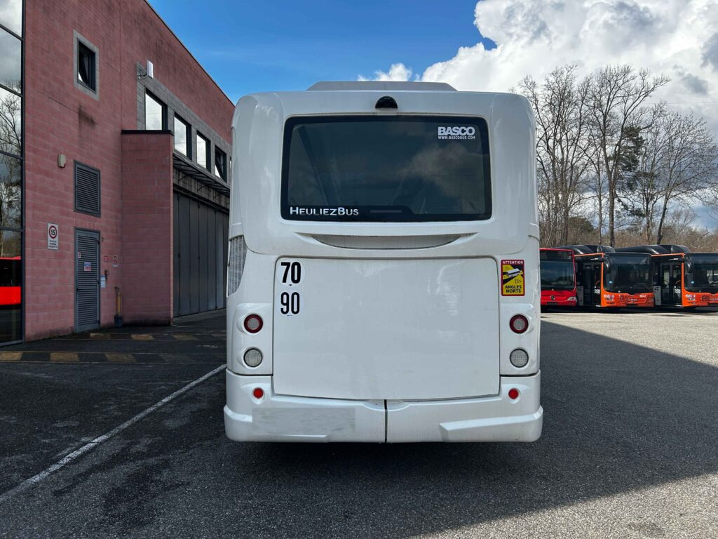 N.4 HEULIEZ GX 127 – Da 2011 a 2014 - Městský autobus: obrázek 1 N.4 HEULIEZ GX 127 – Da 2011 a 2014 - Městský autobus: obrázek 1