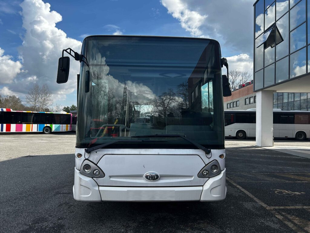 N.6 Heuliez GX 127 – Da 2011 a 2014 - Městský autobus: obrázek 2 N.6 Heuliez GX 127 – Da 2011 a 2014 - Městský autobus: obrázek 2