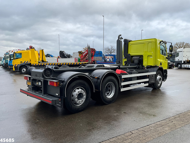 DAF FAN 75 CF 310 VDL 21 Ton haakarmsysteem - Hákový nosič kontejnerů: obrázek 5 DAF FAN 75 CF 310 VDL 21 Ton haakarmsysteem - Hákový nosič kontejnerů: obrázek 5