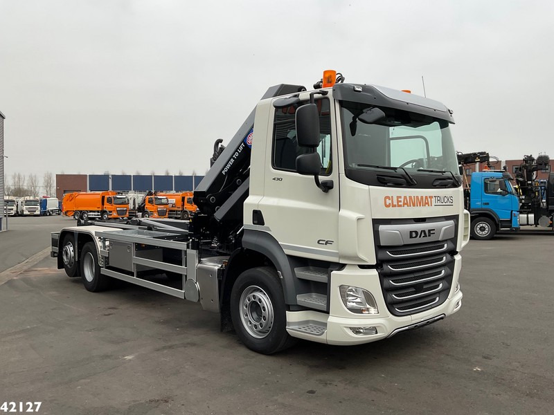 DAF FAN CF 430 HMF 23 Tonmeter laadkraan - Hákový nosič kontejnerů, Auto s hydraulickou rukou: obrázek 3 DAF FAN CF 430 HMF 23 Tonmeter laadkraan - Hákový nosič kontejnerů, Auto s hydraulickou rukou: obrázek 3