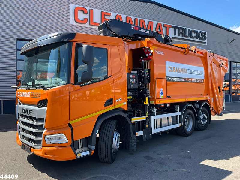 DAF FAN XD 340 Hiab 23 Tonmeter laadkraan - Vůz na odvoz odpadků: obrázek 2 DAF FAN XD 340 Hiab 23 Tonmeter laadkraan - Vůz na odvoz odpadků: obrázek 2