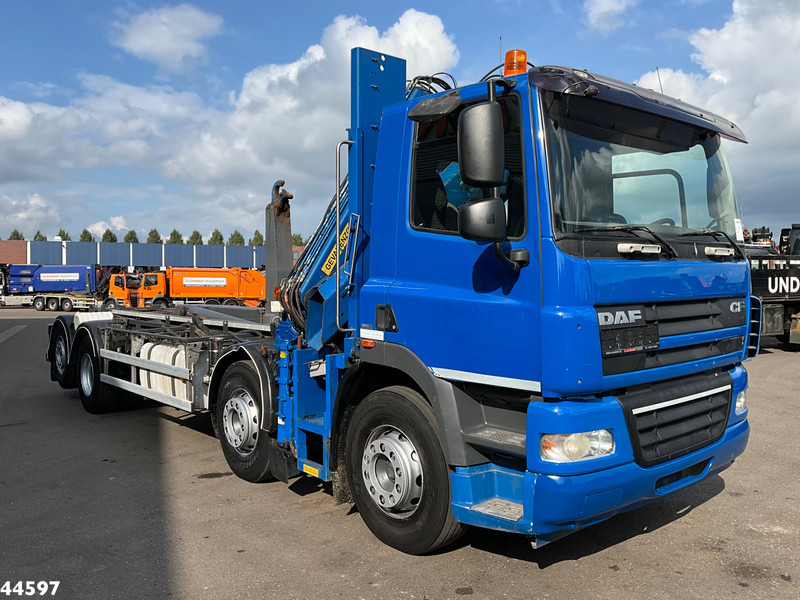 DAF FAX 85 CF 360 8x2 Euro 5 Hiab 16 Tonmeter laadkraan - Hákový nosič kontejnerů, Auto s hydraulickou rukou: obrázek 3 DAF FAX 85 CF 360 8x2 Euro 5 Hiab 16 Tonmeter laadkraan - Hákový nosič kontejnerů, Auto s hydraulickou rukou: obrázek 3