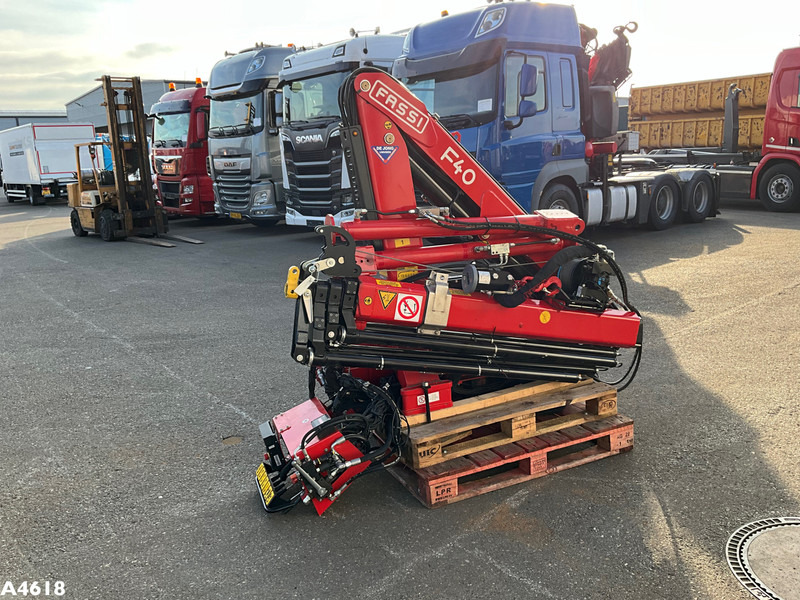FASSI DEMO 4 Tonmeter laadkraan Laadkraan - Hydraulická ruka: obrázek 3 FASSI DEMO 4 Tonmeter laadkraan Laadkraan - Hydraulická ruka: obrázek 3