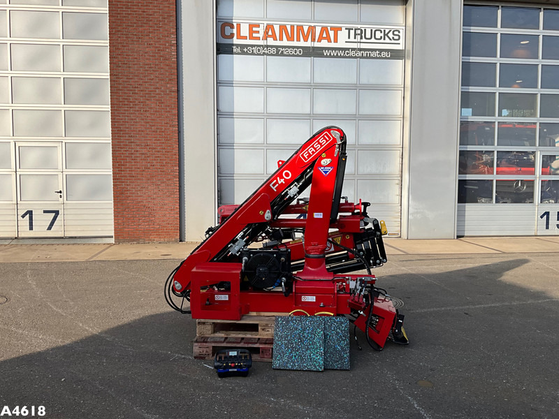 FASSI DEMO 4 Tonmeter laadkraan Laadkraan - Hydraulická ruka: obrázek 1 FASSI DEMO 4 Tonmeter laadkraan Laadkraan - Hydraulická ruka: obrázek 1