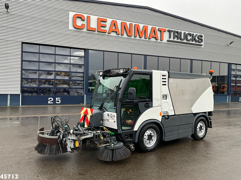 Hako CityMaster 2200 Euro 6 Just 19.762 km! - Zametací vůz: obrázek 3 Hako CityMaster 2200 Euro 6 Just 19.762 km! - Zametací vůz: obrázek 3