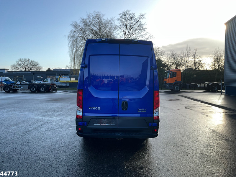 Iveco Daily 35C18 RIONED hogedrukwater installatie - Čistič odpadových jam: obrázek 4 Iveco Daily 35C18 RIONED hogedrukwater installatie - Čistič odpadových jam: obrázek 4