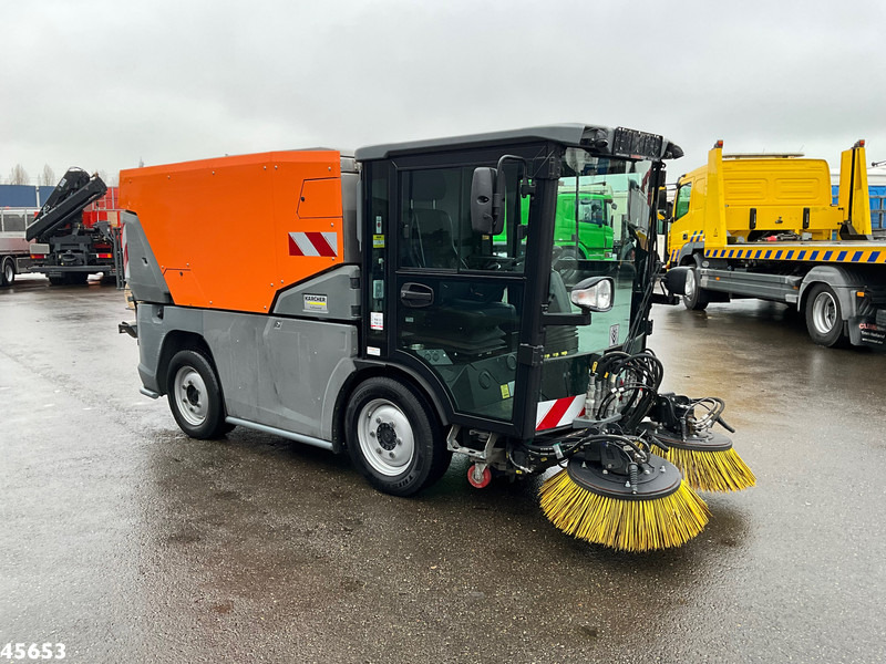 Kärcher MC 250 Just 16.579 km! - Zametací vůz: obrázek 3 Kärcher MC 250 Just 16.579 km! - Zametací vůz: obrázek 3