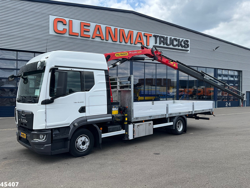 MAN TGL 12.220 Euro 6 Palfinger 11 Tonmeter laadkraan Just 60.518 km! - Auto s hydraulickou rukou: obrázek 1 MAN TGL 12.220 Euro 6 Palfinger 11 Tonmeter laadkraan Just 60.518 km! - Auto s hydraulickou rukou: obrázek 1