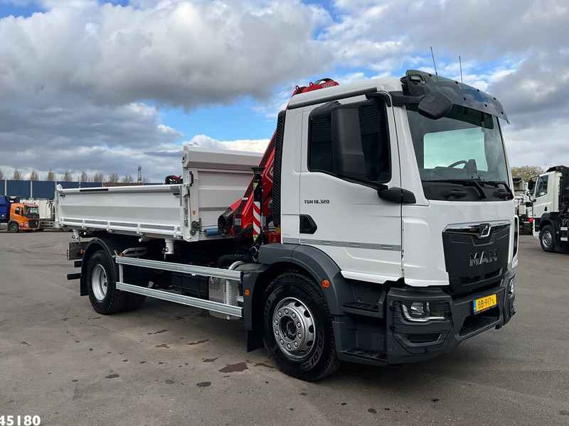 MAN TGM 18.320 Euro 6 Fassi 13 Tonmeter laadkraan NEW AND UNUSED! - Sklápěč: obrázek 4 MAN TGM 18.320 Euro 6 Fassi 13 Tonmeter laadkraan NEW AND UNUSED! - Sklápěč: obrázek 4