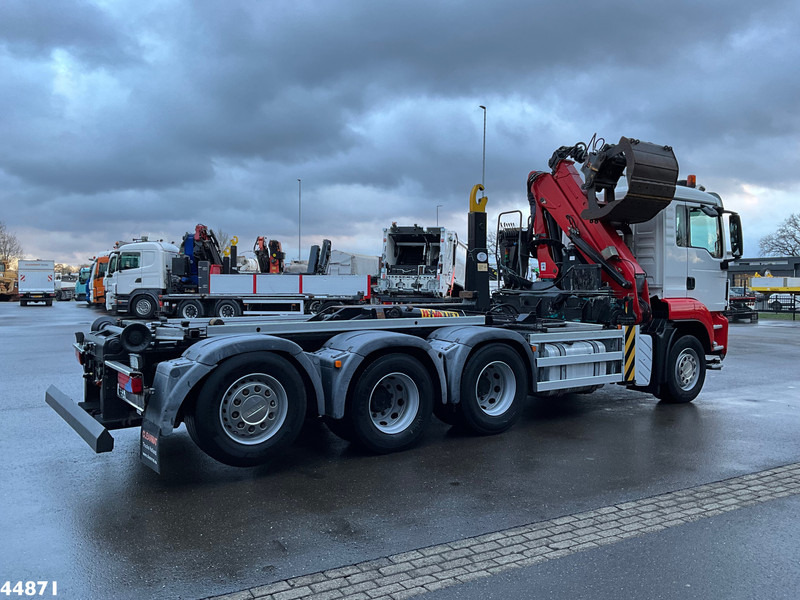 MAN TGS 35.440 8x4 HMF 16 Tonmeter Z-kraan - Hákový nosič kontejnerů: obrázek 4 MAN TGS 35.440 8x4 HMF 16 Tonmeter Z-kraan - Hákový nosič kontejnerů: obrázek 4