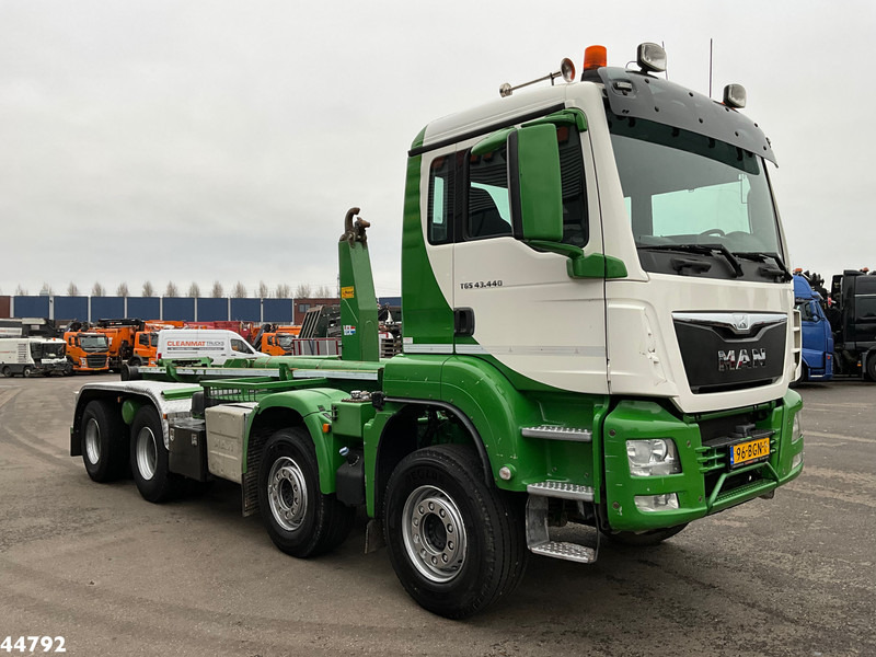 MAN TGS 43.440 8x4 Euro 6 VDL 40 Ton haakarmsysteem - Hákový nosič kontejnerů: obrázek 3 MAN TGS 43.440 8x4 Euro 6 VDL 40 Ton haakarmsysteem - Hákový nosič kontejnerů: obrázek 3