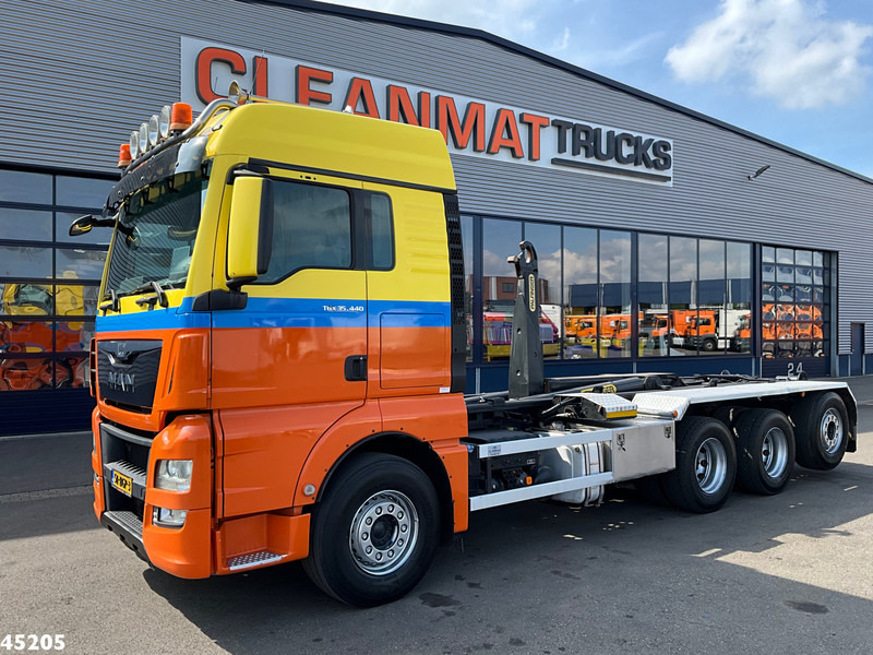 MAN TGX 35.440 Euro 6 8x4 26 Ton haakarmsysteem - Hákový nosič kontejnerů: obrázek 2 MAN TGX 35.440 Euro 6 8x4 26 Ton haakarmsysteem - Hákový nosič kontejnerů: obrázek 2