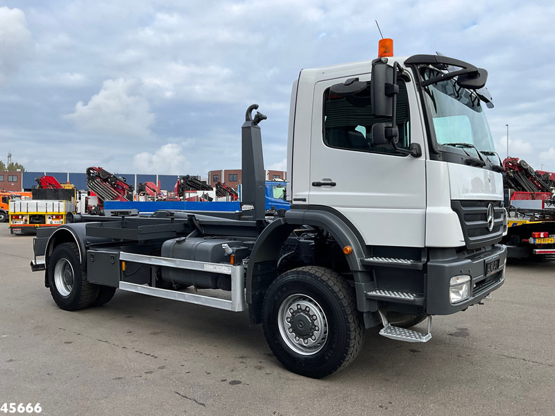 Mercedes-Benz AXOR 1929 4x4 VDL 14 Ton haakarmsysteem Just 208.008 km! - Hákový nosič kontejnerů: obrázek 3 Mercedes-Benz AXOR 1929 4x4 VDL 14 Ton haakarmsysteem Just 208.008 km! - Hákový nosič kontejnerů: obrázek 3