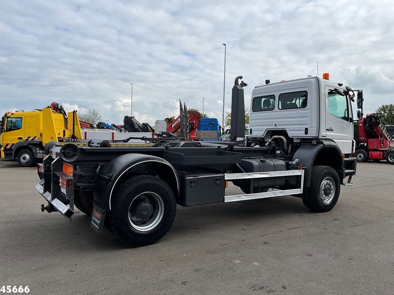 Mercedes-Benz AXOR 1929 4x4 VDL 14 Ton haakarmsysteem Just 208.008 km! - Hákový nosič kontejnerů: obrázek 4 Mercedes-Benz AXOR 1929 4x4 VDL 14 Ton haakarmsysteem Just 208.008 km! - Hákový nosič kontejnerů: obrázek 4