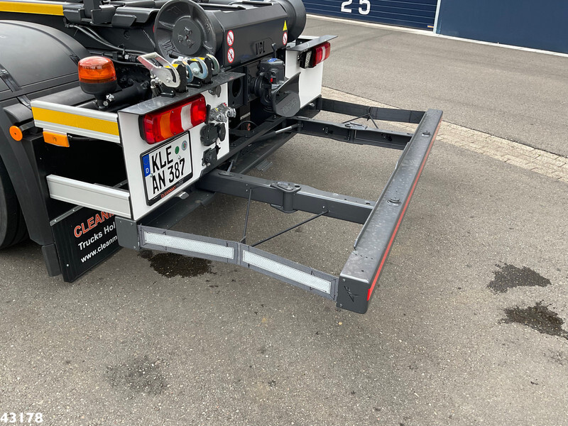Mercedes-Benz Actros 2643 Euro 6 HMF 23 Tonmeter laadkraan leasing Mercedes-Benz Actros 2643 Euro 6 HMF 23 Tonmeter laadkraan: obrázek 15