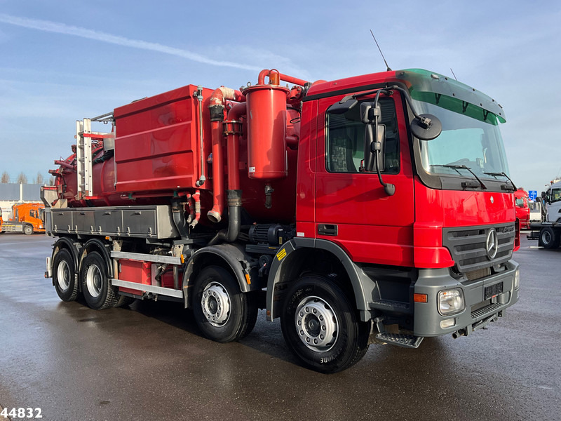 Mercedes-Benz Actros 4141 8x4 Kroll Saug/Spul aufbau - Čistič odpadových jam: obrázek 5 Mercedes-Benz Actros 4141 8x4 Kroll Saug/Spul aufbau - Čistič odpadových jam: obrázek 5