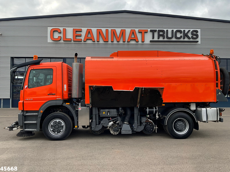 Mercedes-Benz Axor 1833 4x4 Schörling SORF Schienenreinigungs/Railway sweeper Just 38.680 Km! - Zametací vůz: obrázek 3 Mercedes-Benz Axor 1833 4x4 Schörling SORF Schienenreinigungs/Railway sweeper Just 38.680 Km! - Zametací vůz: obrázek 3
