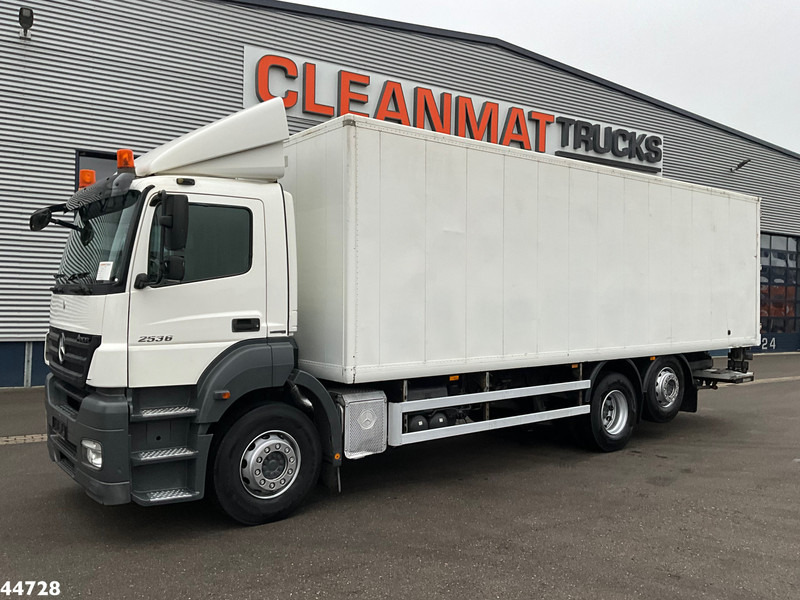 Mercedes-Benz Axor 2636 6x2 Dhollandia laadklep Just 265.901 km! - Skříňový nákladní auto: obrázek 3 Mercedes-Benz Axor 2636 6x2 Dhollandia laadklep Just 265.901 km! - Skříňový nákladní auto: obrázek 3