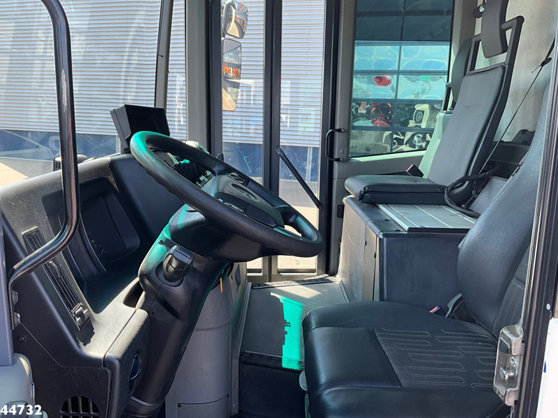 Vůz na odvoz odpadků Mercedes-Benz Econic 2630 Euro 6 CNG Norba MF 300 18m³ 2 compartimenten just 137.620 km!: obrázek 11 Vůz na odvoz odpadků Mercedes-Benz Econic 2630 Euro 6 CNG Norba MF 300 18m³ 2 compartimenten just 137.620 km!: obrázek 11