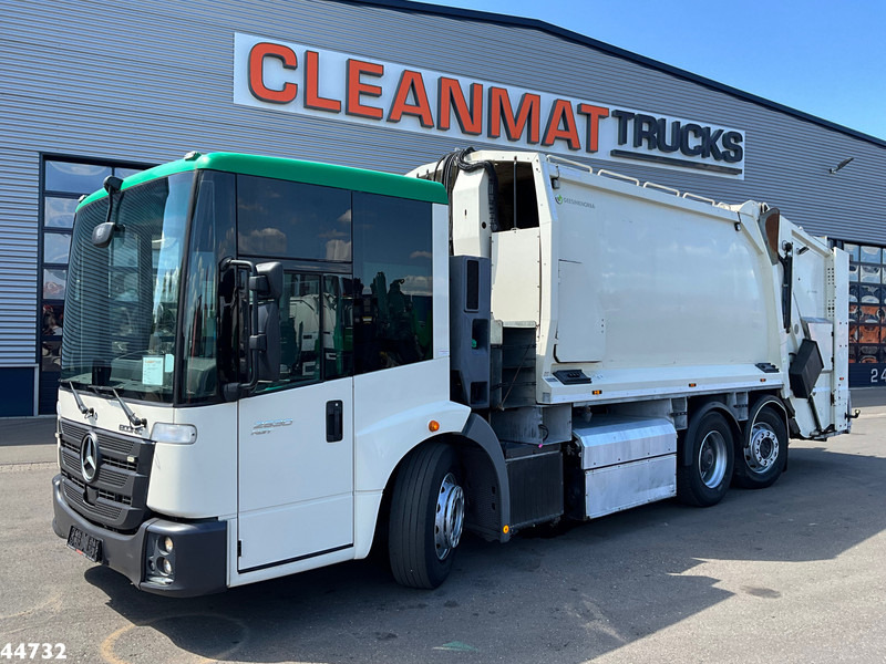 Mercedes-Benz Econic 2630 Euro 6 CNG Norba MF 300 18m³ 2 compartimenten just 137.620 km! - Vůz na odvoz odpadků: obrázek 2 Mercedes-Benz Econic 2630 Euro 6 CNG Norba MF 300 18m³ 2 compartimenten just 137.620 km! - Vůz na odvoz odpadků: obrázek 2