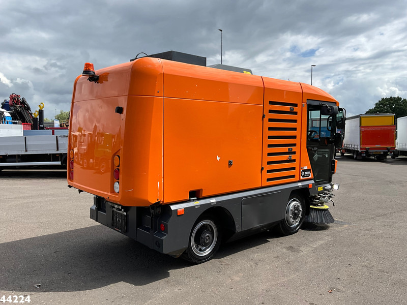 Ravo 540 Euro 6 - Zametací vůz: obrázek 4 Ravo 540 Euro 6 - Zametací vůz: obrázek 4